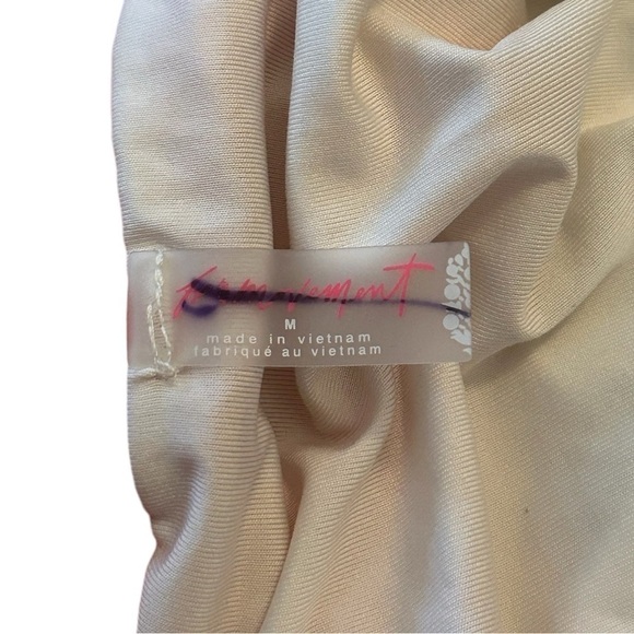 Free People Burning Up Neon Orange High Rise Ruched The Way Home Short Size M - Picture 9 of 15